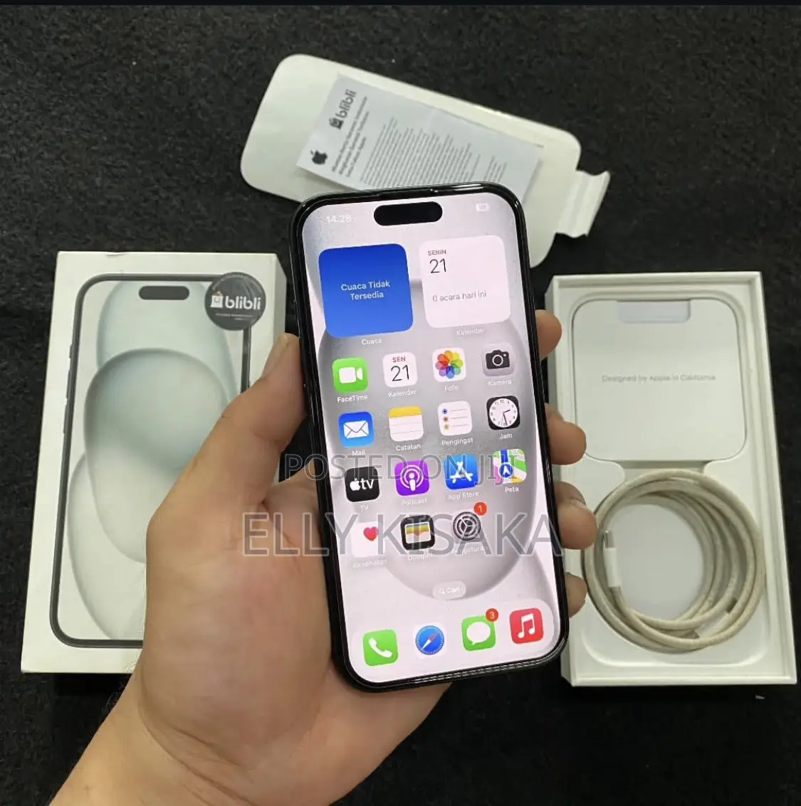 New Apple iPhone 15 256 GB Black