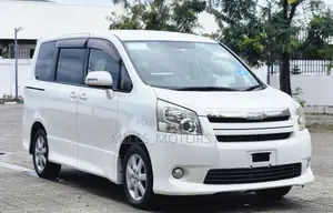 Toyota Noah 2008 White