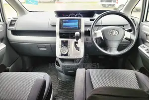 Toyota Noah 2008 White