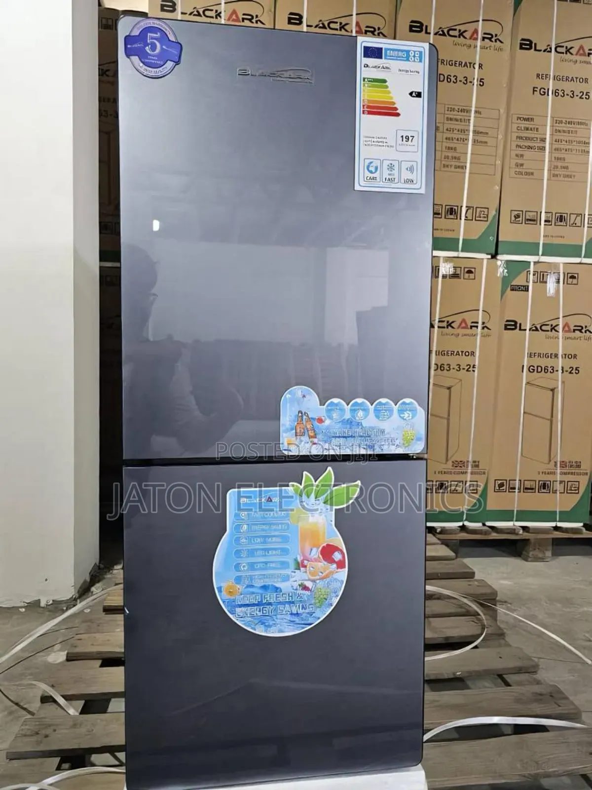 *Blackark Fridge 158l Freezer Chini Ina Kioo