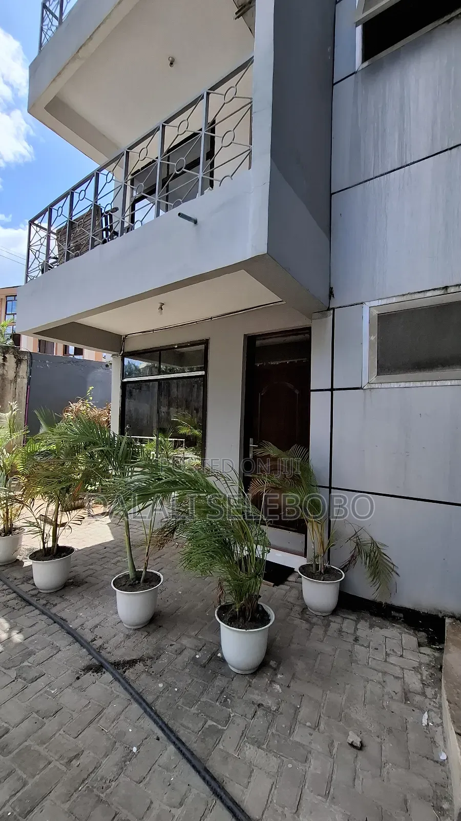 Furnished 2bdrm Apartment in Mikocheni B for rent