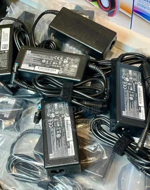 Pc Blue-Pin Adapter 65watts