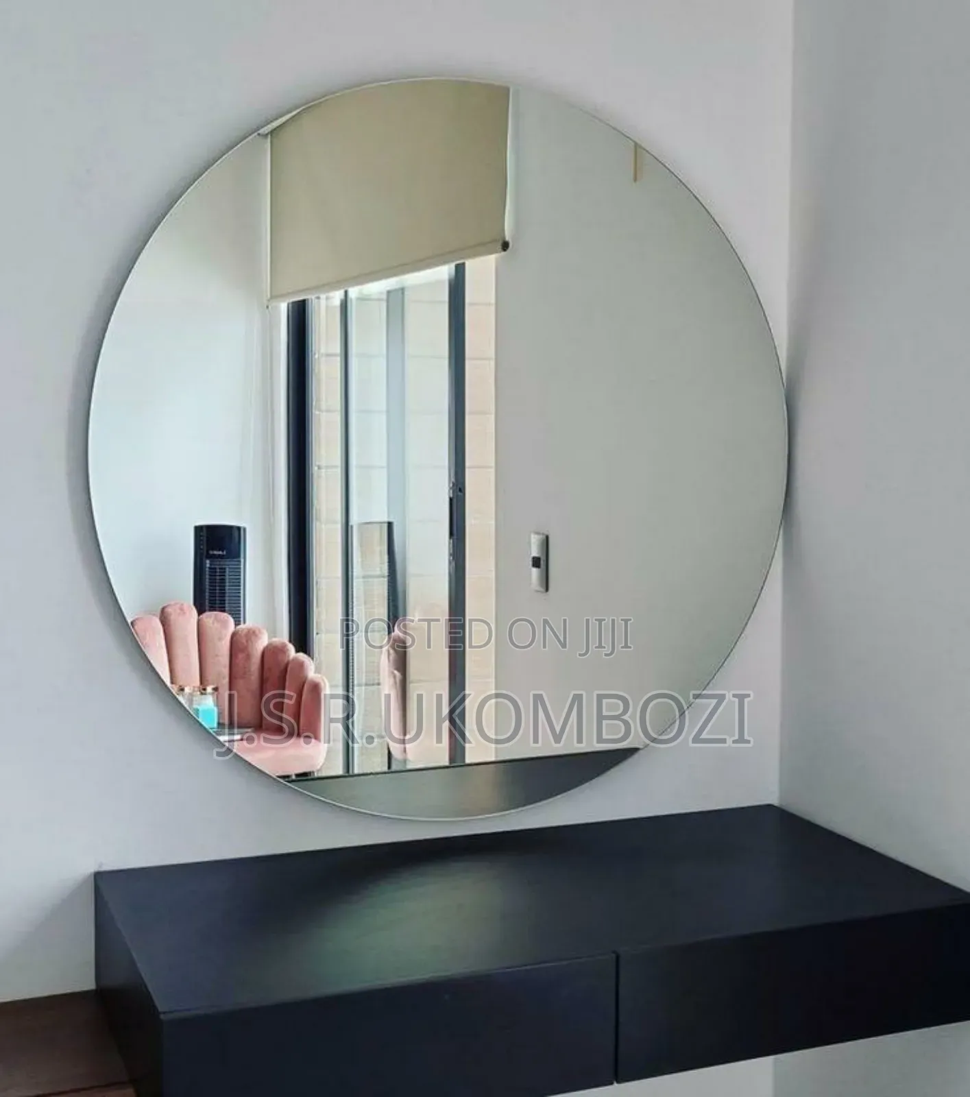 *#Acrylic Wall Mirrors*
Shape: Rectangle
Size: (40*60)Cm
B