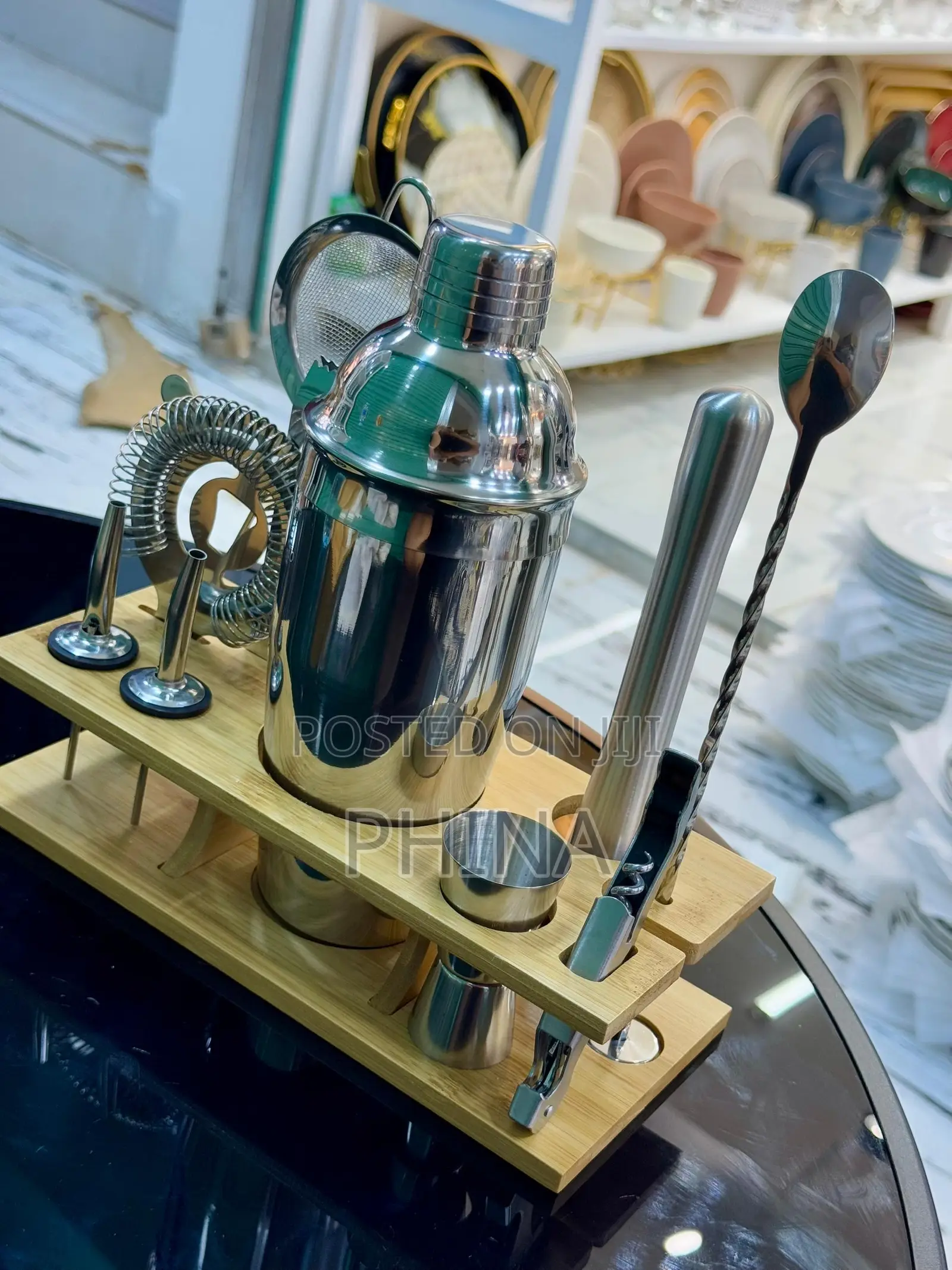 Cocktail Shaker Set