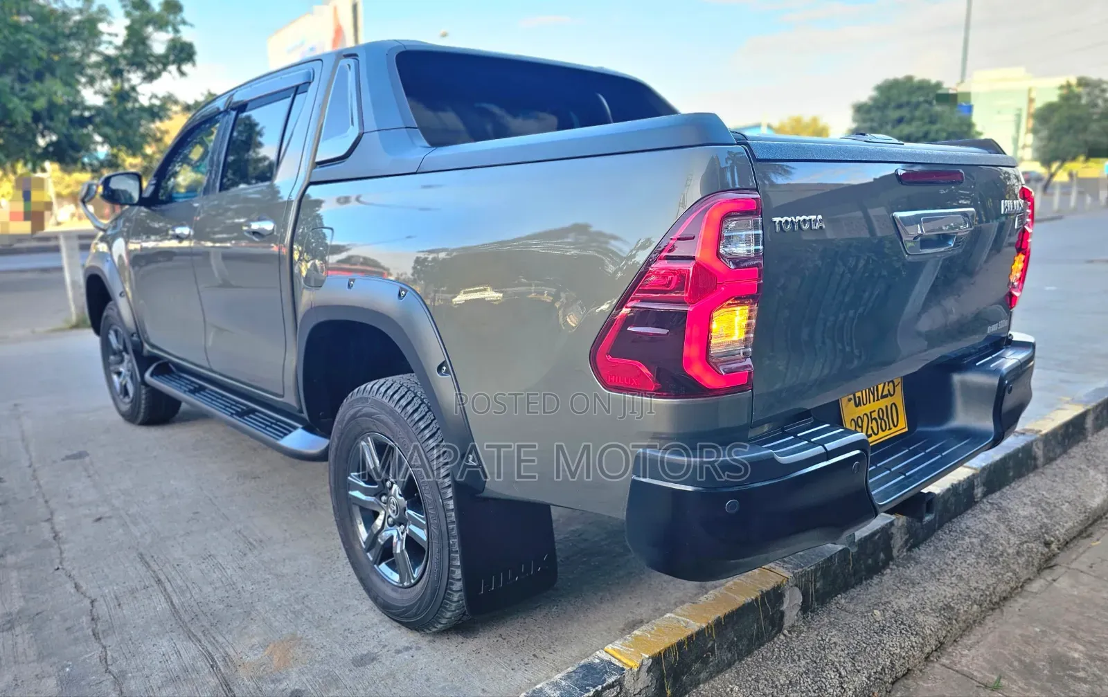 Toyota Land Cruiser 3.3 Diesel 4WD 2022 Gray