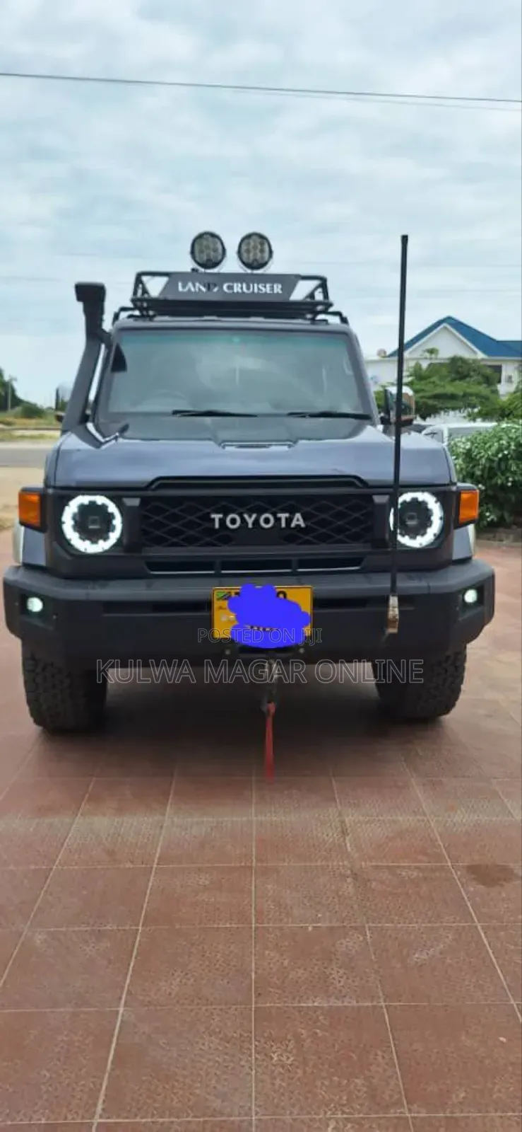 Toyota Land Cruiser 2017 Gray