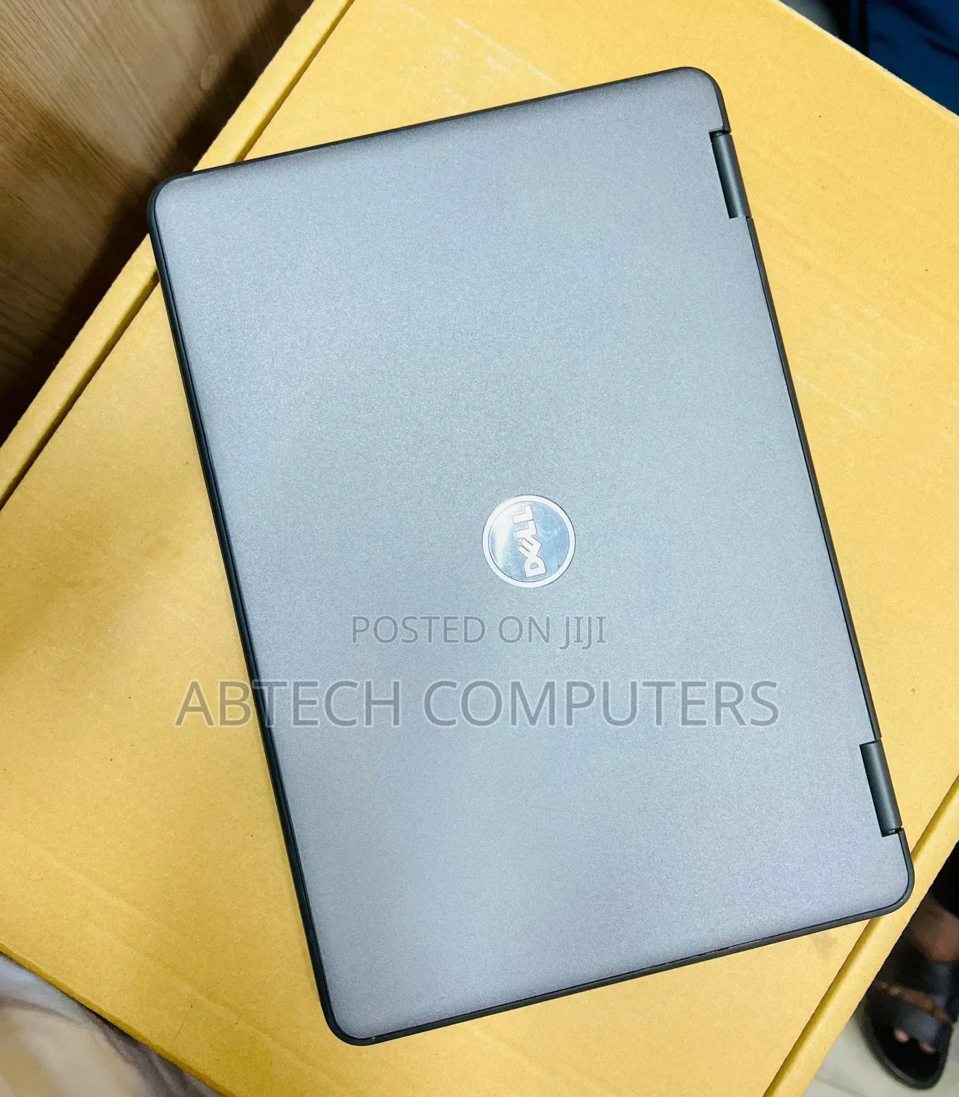 Laptop Dell Latitude 3189 4GB Intel Pentium SSD 128GB