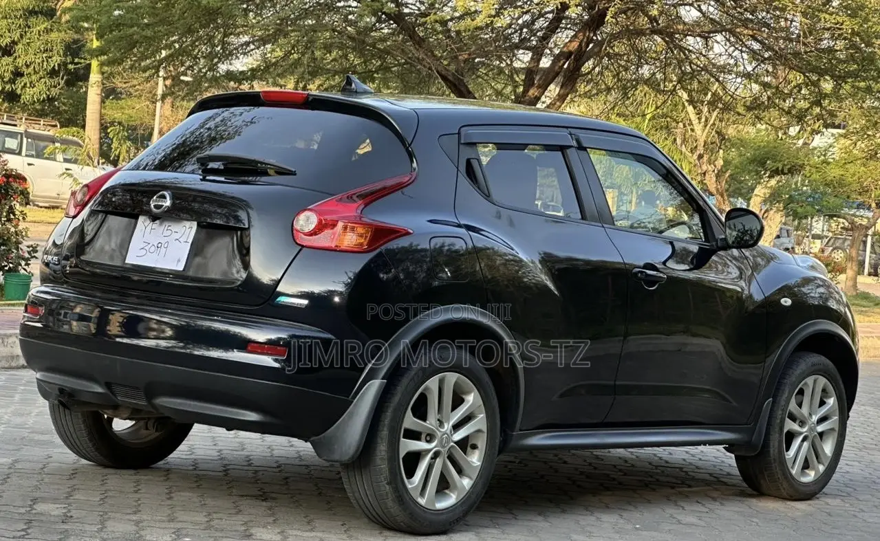 Nissan Juke 2011 Black