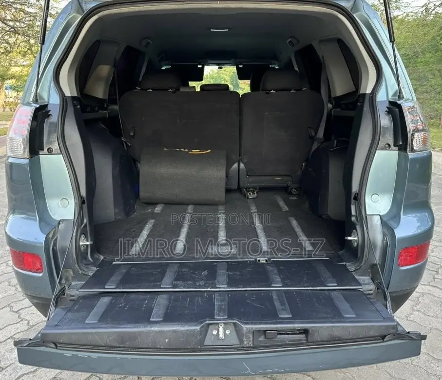 Mitsubishi Outlander 2008 Green