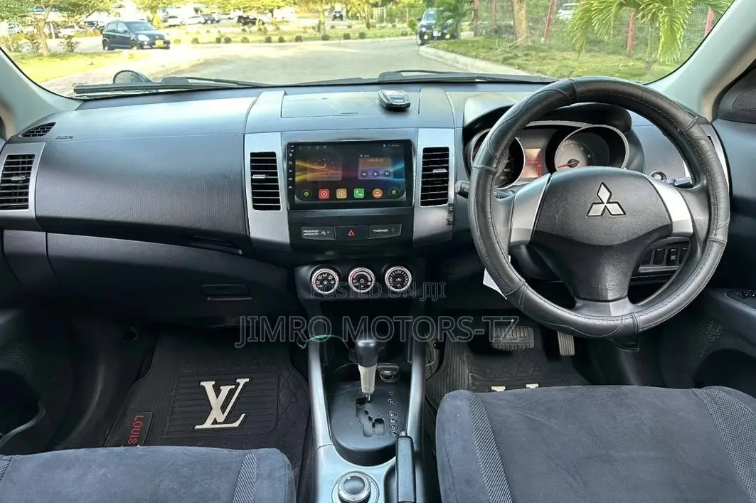 Mitsubishi Outlander 2008 Green