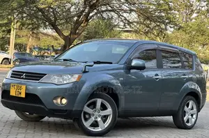 Mitsubishi Outlander 2008 Green