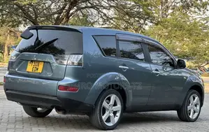 Mitsubishi Outlander 2008 Green