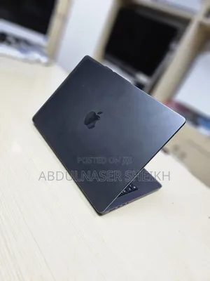 Laptop Apple MacBook Pro 2024 M4 14-Inch 24GB Apple M4 SSD 1T