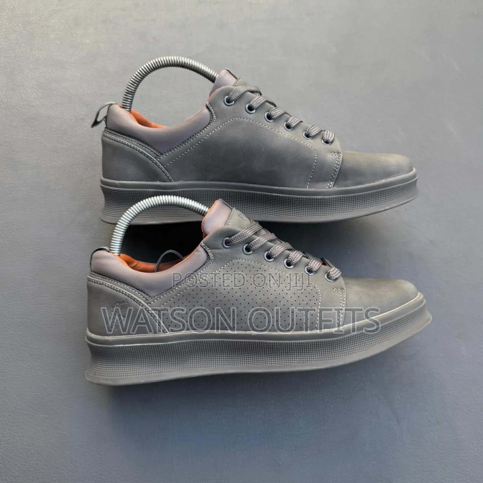 Leather Shoes or Footwears With Completely Smart Looking