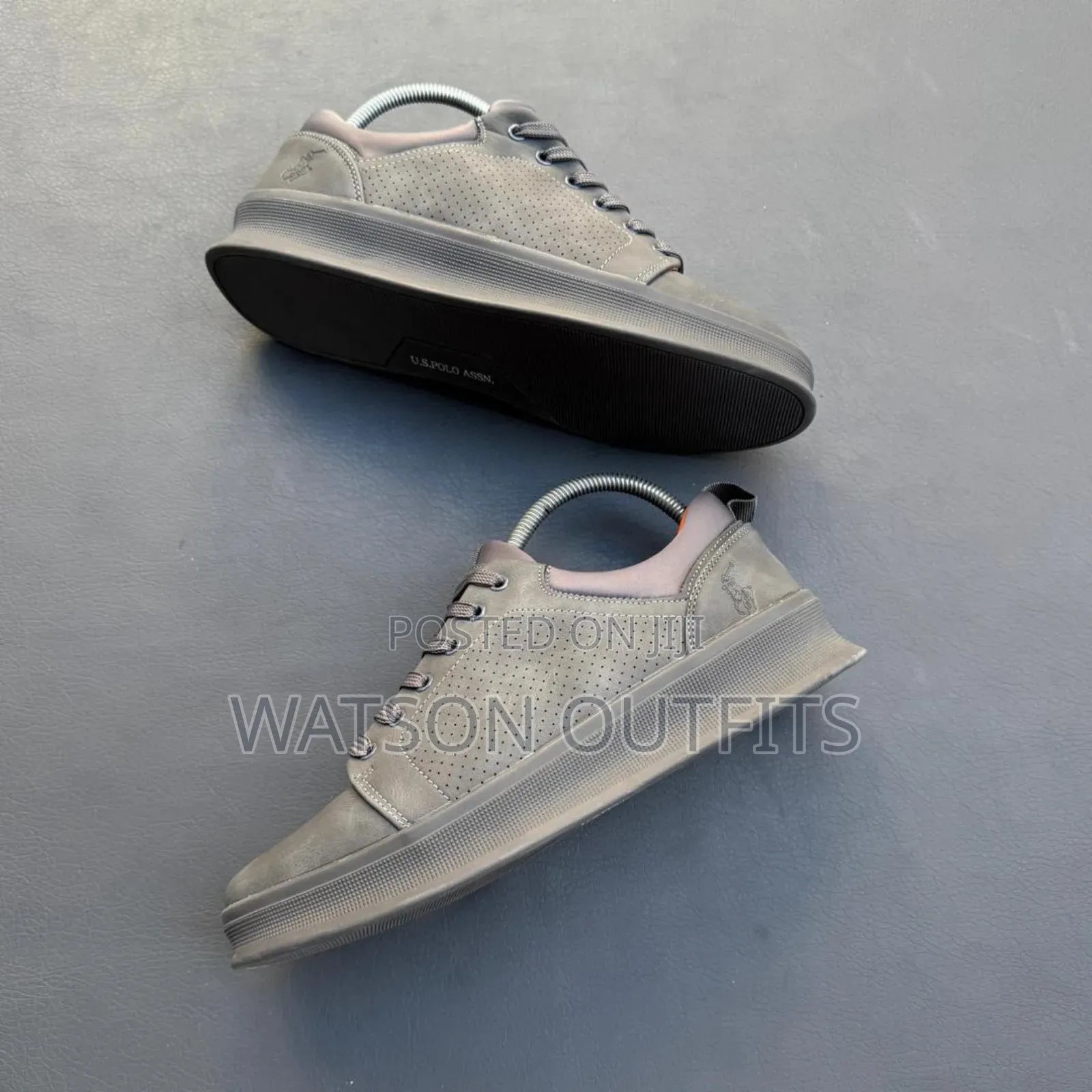 Leather Shoes or Footwears With Completely Smart Looking