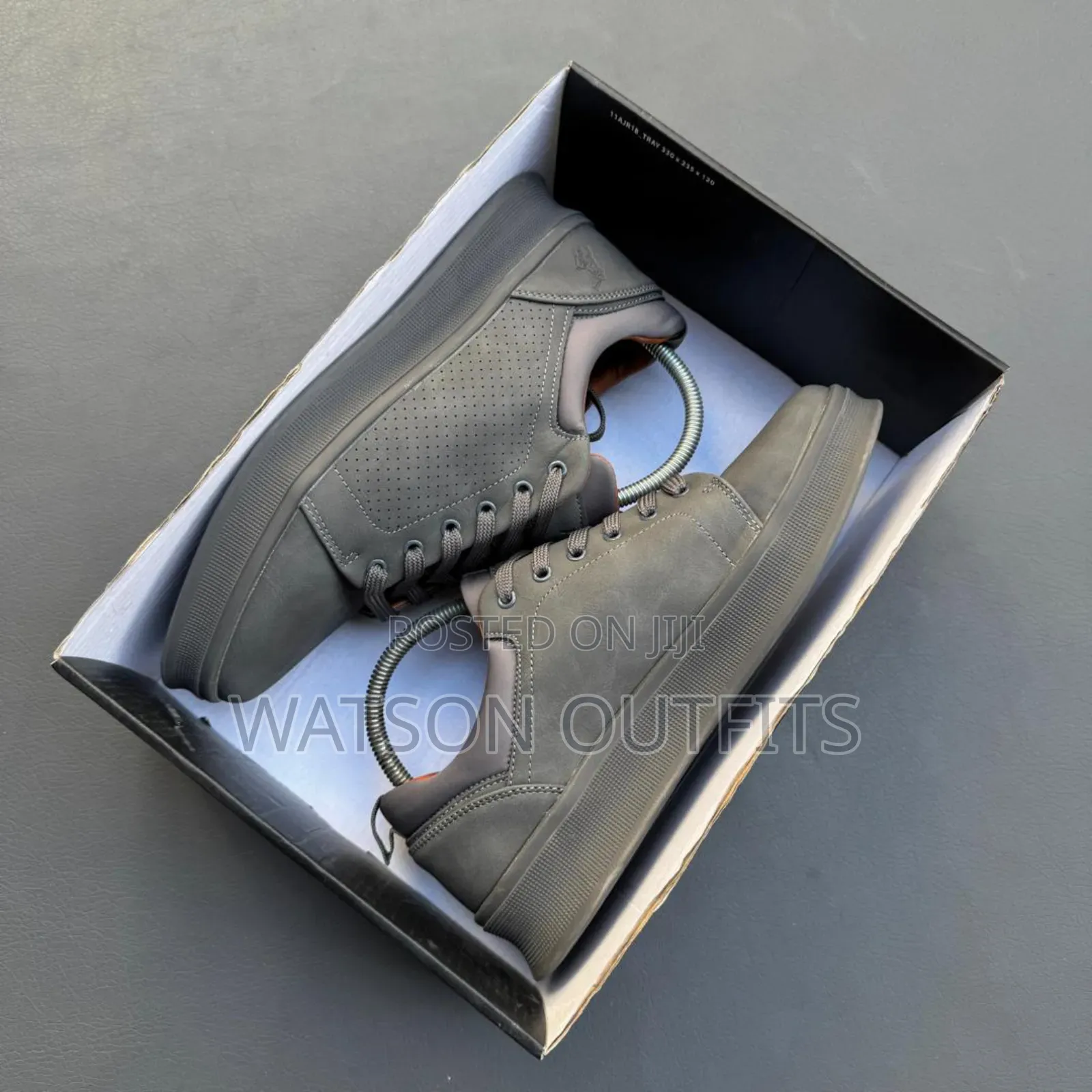 Leather Shoes or Footwears With Completely Smart Looking