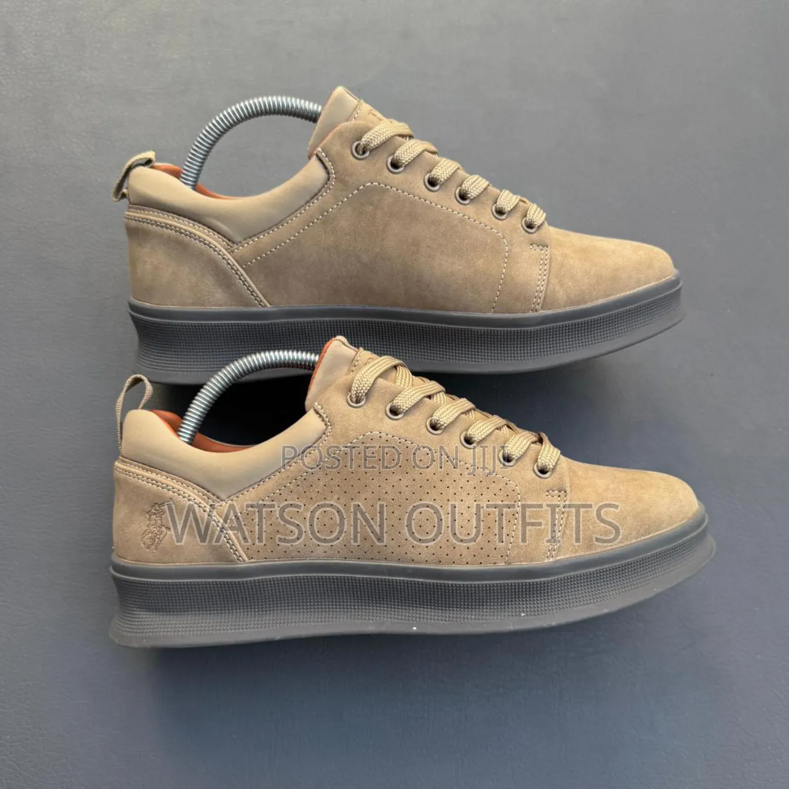 Leather Shoes or Footwears With Completely Smart Looking