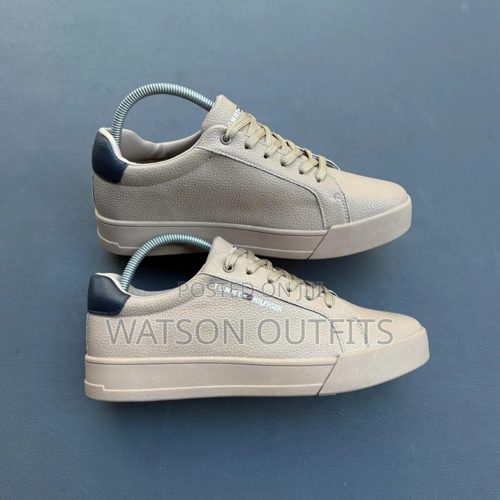 Viatu Official Vya Tommy