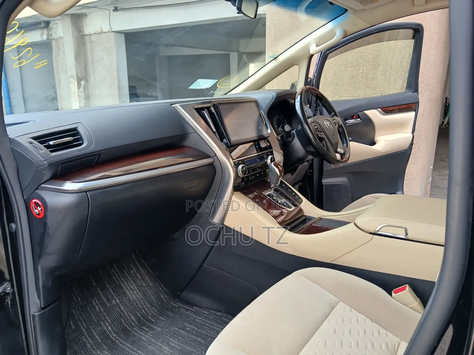 Toyota Alphard 2017 Black