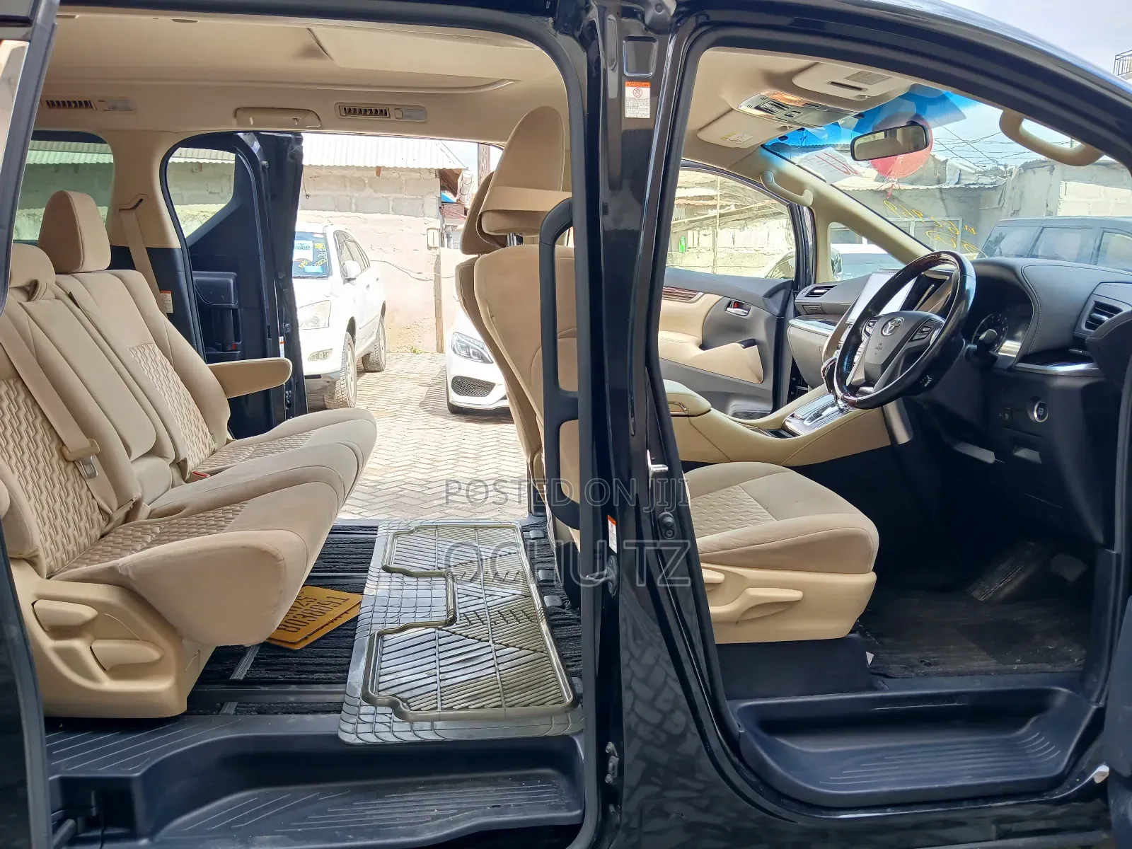 Toyota Alphard 2017 Black