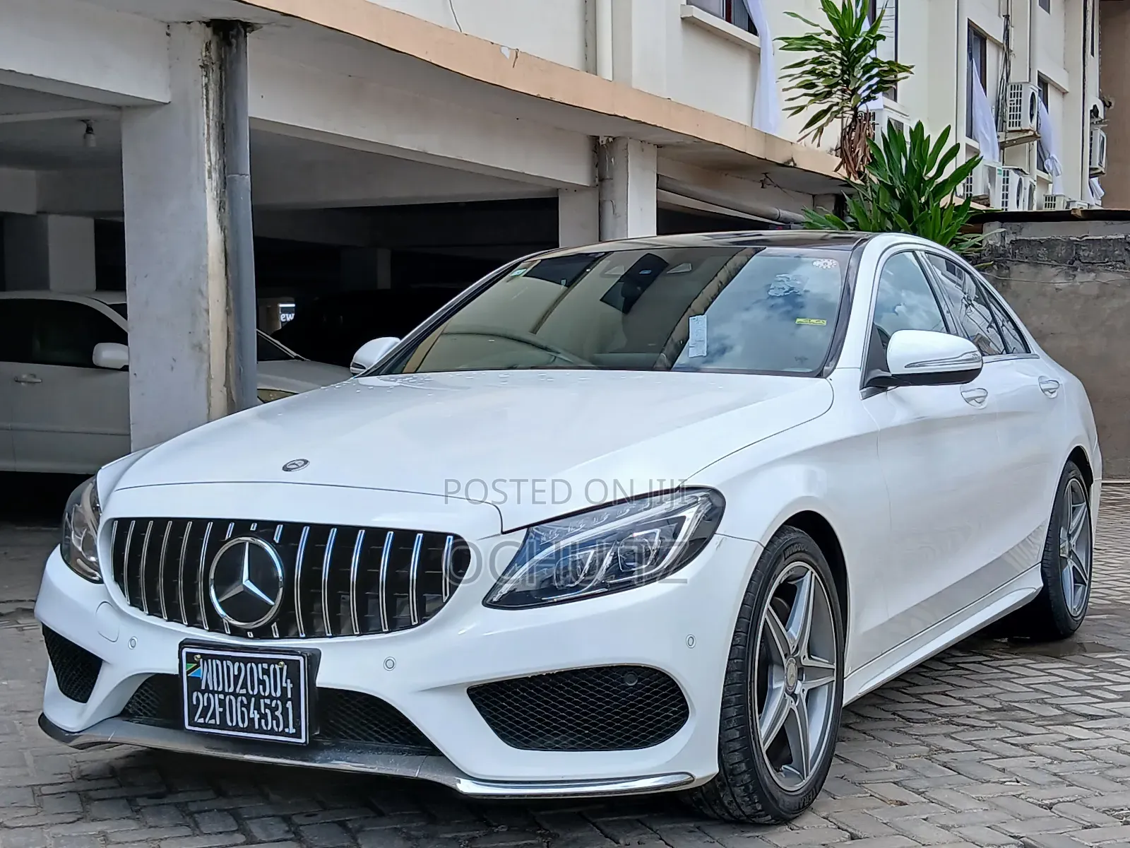 Mercedes-Benz C200 2015 White