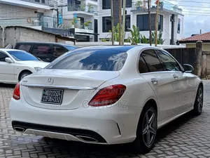 Mercedes-Benz C200 2015 White