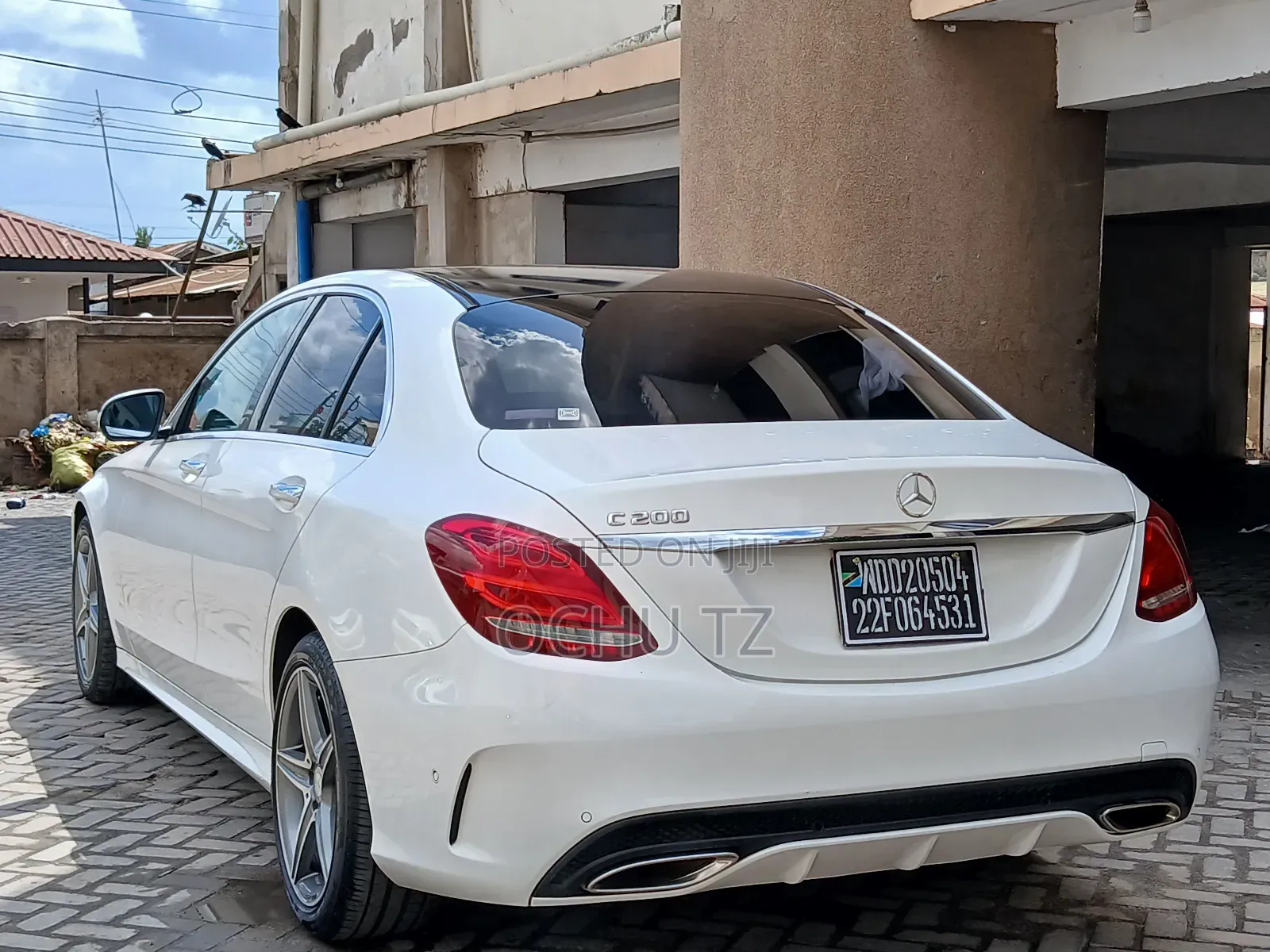 Mercedes-Benz C200 2015 White