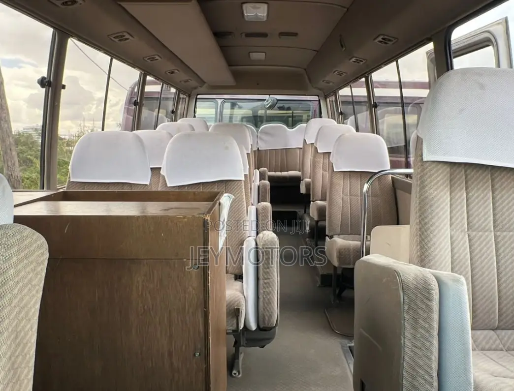 Toyota Coaster 2004 White