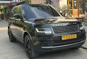 Land Rover Range Rover Vogue 2014 Black