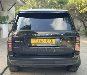Land Rover Range Rover Vogue 2014 Black