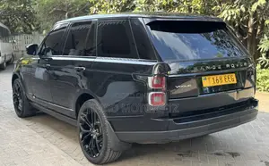 Land Rover Range Rover Vogue 2014 Black