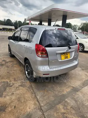 Toyota Corolla Spacio 2006 Silver