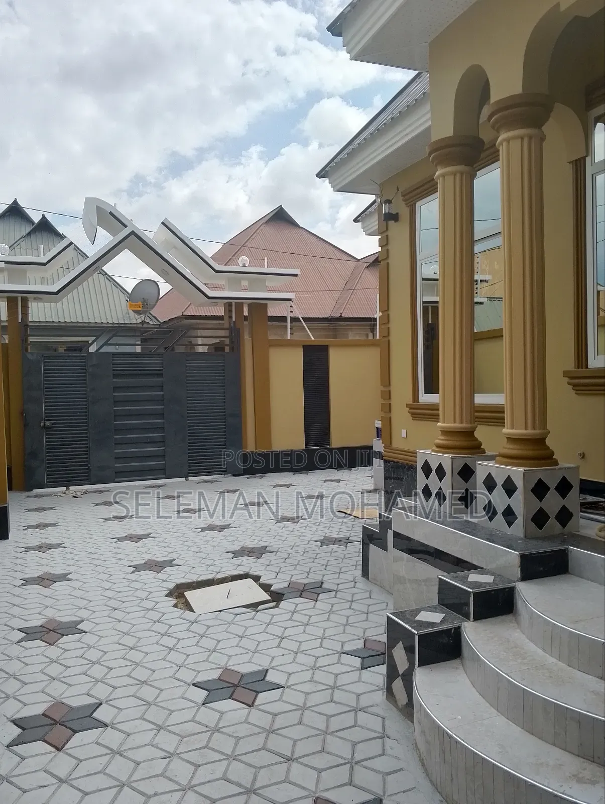 Furnished 4bdrm House in Biriani Real Estate, Chamazi for sale
