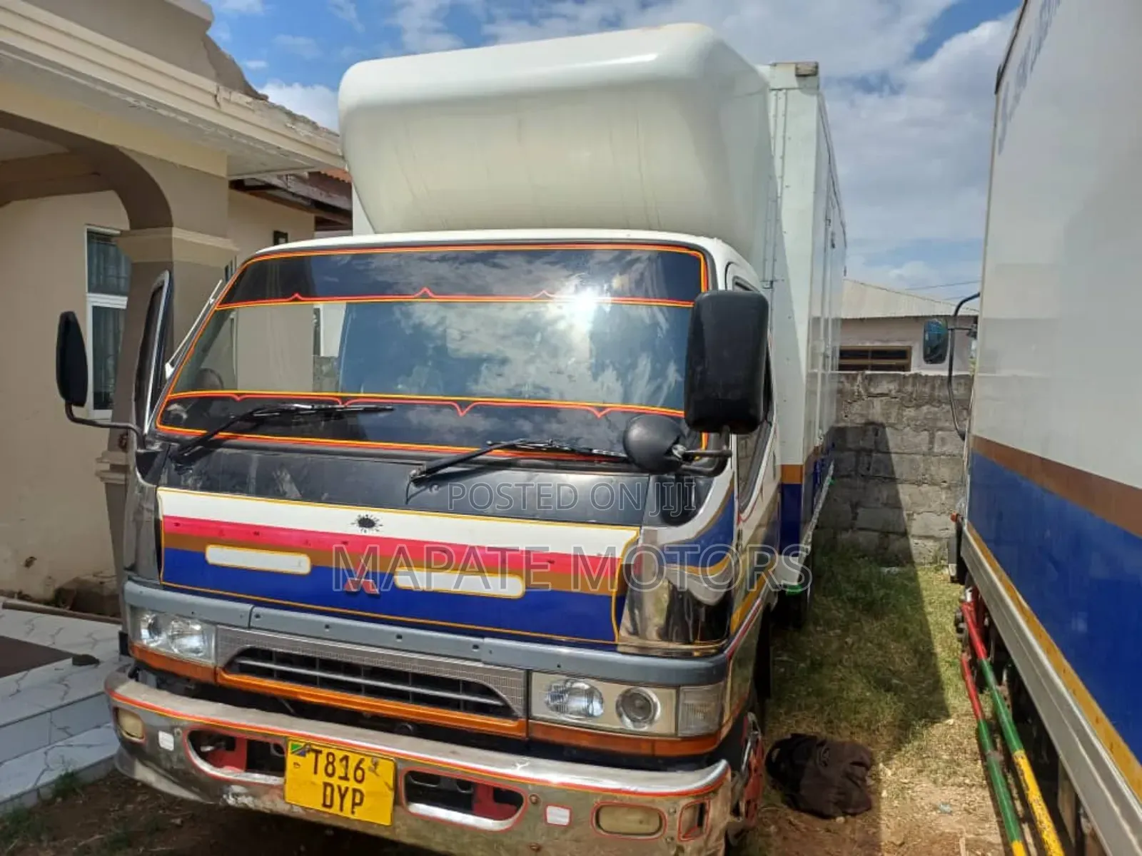 Mitsubishi Canter