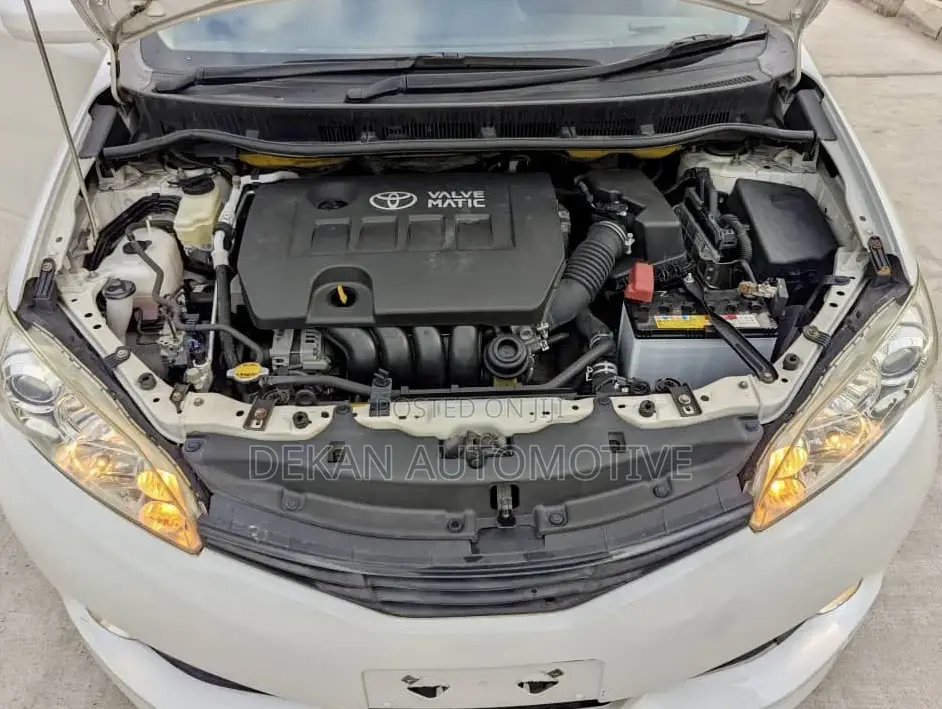 Toyota Wish 2012 White