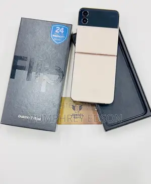 New Samsung Galaxy Z Flip4 256 GB Gold