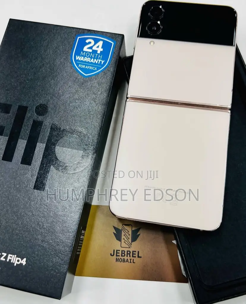 New Samsung Galaxy Z Flip4 256 GB Gold