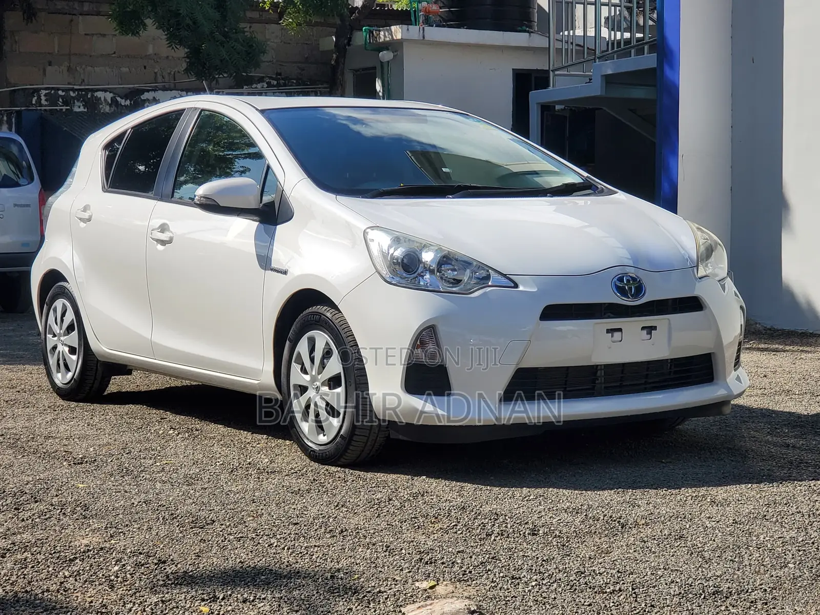 Toyota Aqua 2013 White