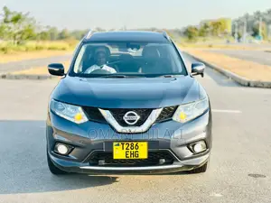 Nissan X-Trail 2015 Blue