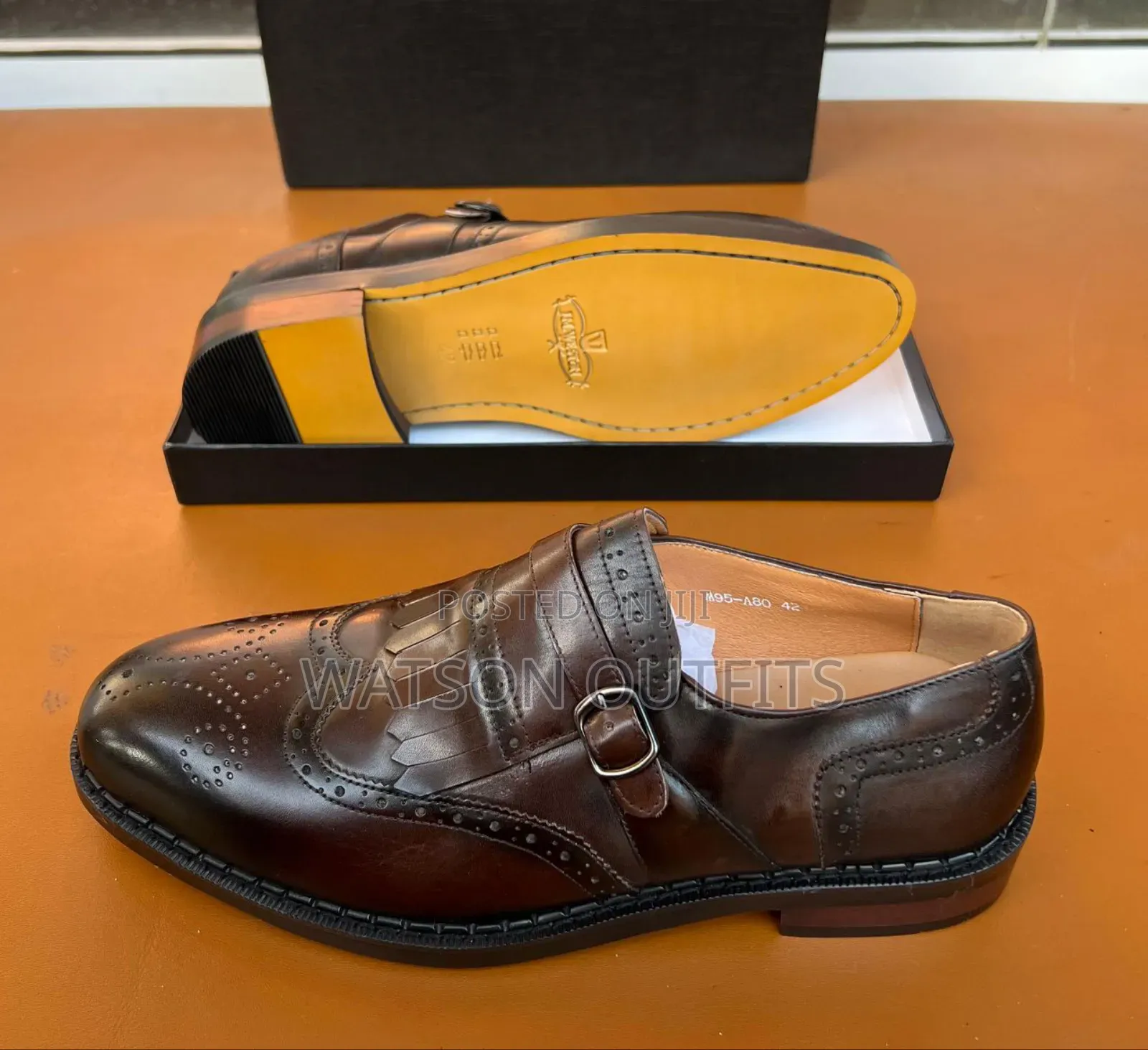 Leather Shoes or Footwears or Viatu Well and Officially Made