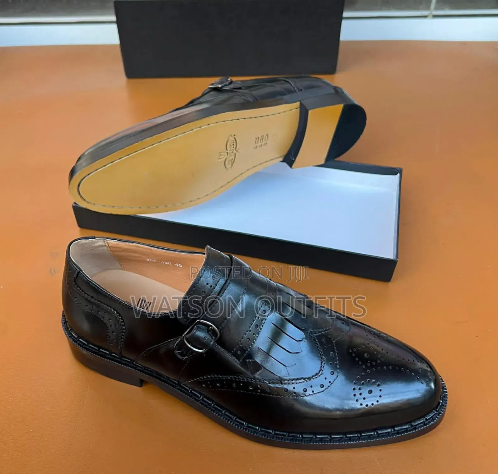 Leather Shoes or Footwears or Viatu Well and Officially Made