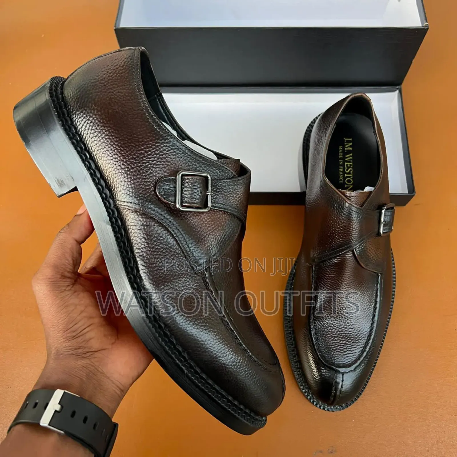 Leather Shoes or Footwears or Viatu Well and Officially Made