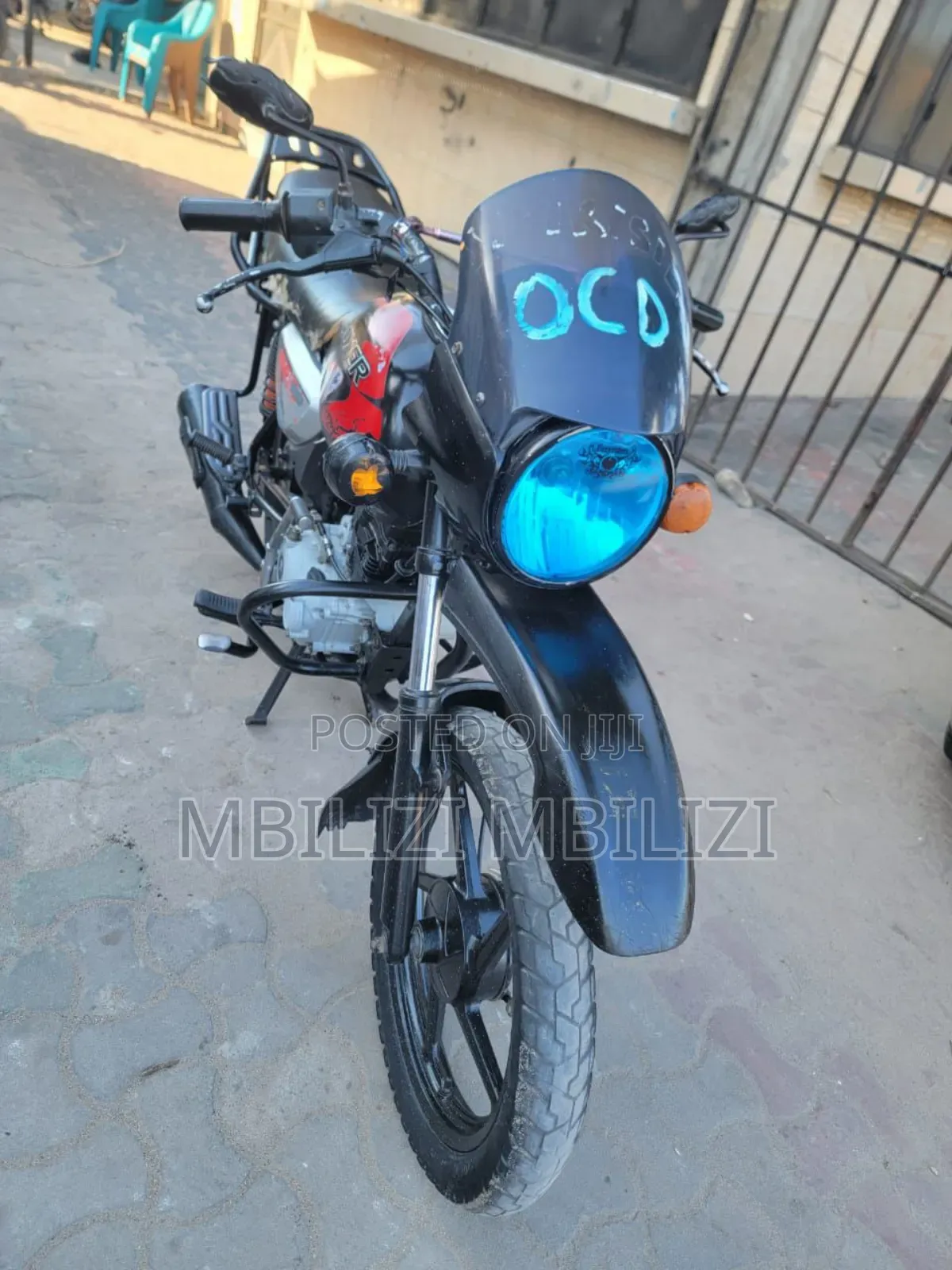 Bajaj Boxer X125 2023 Black