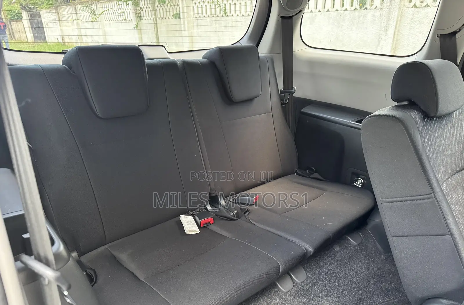 Toyota Wish 2010 Silver