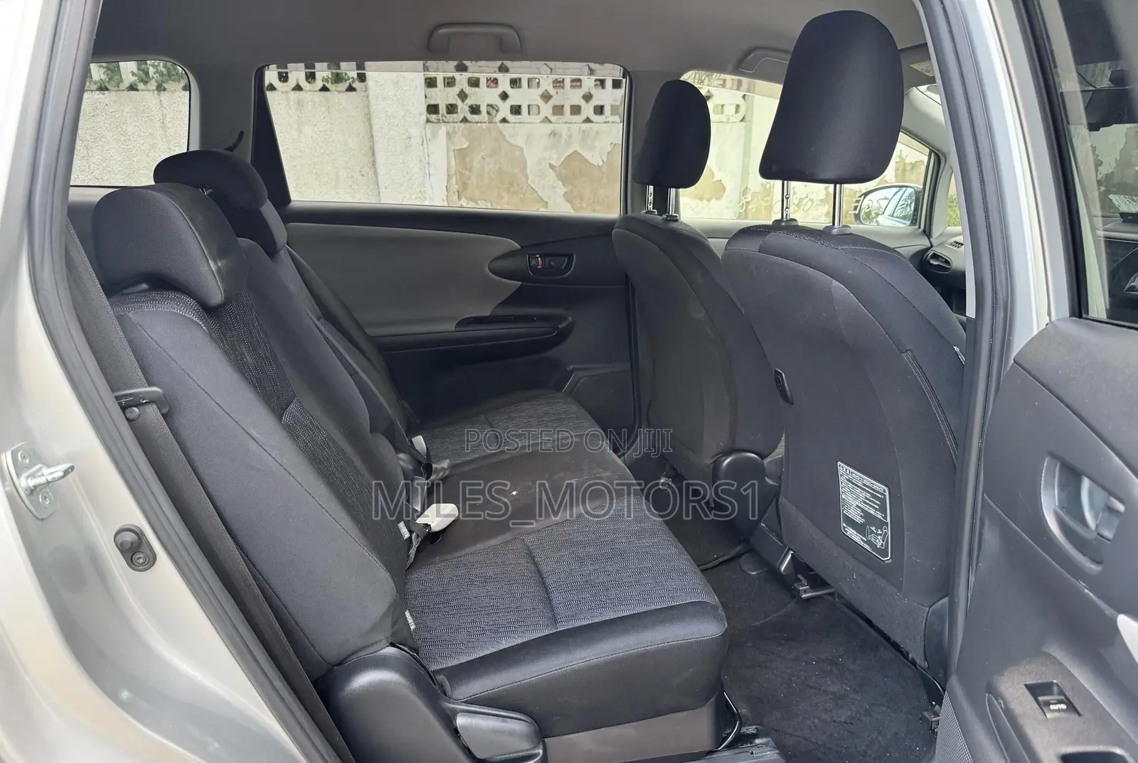 Toyota Wish 2010 Silver
