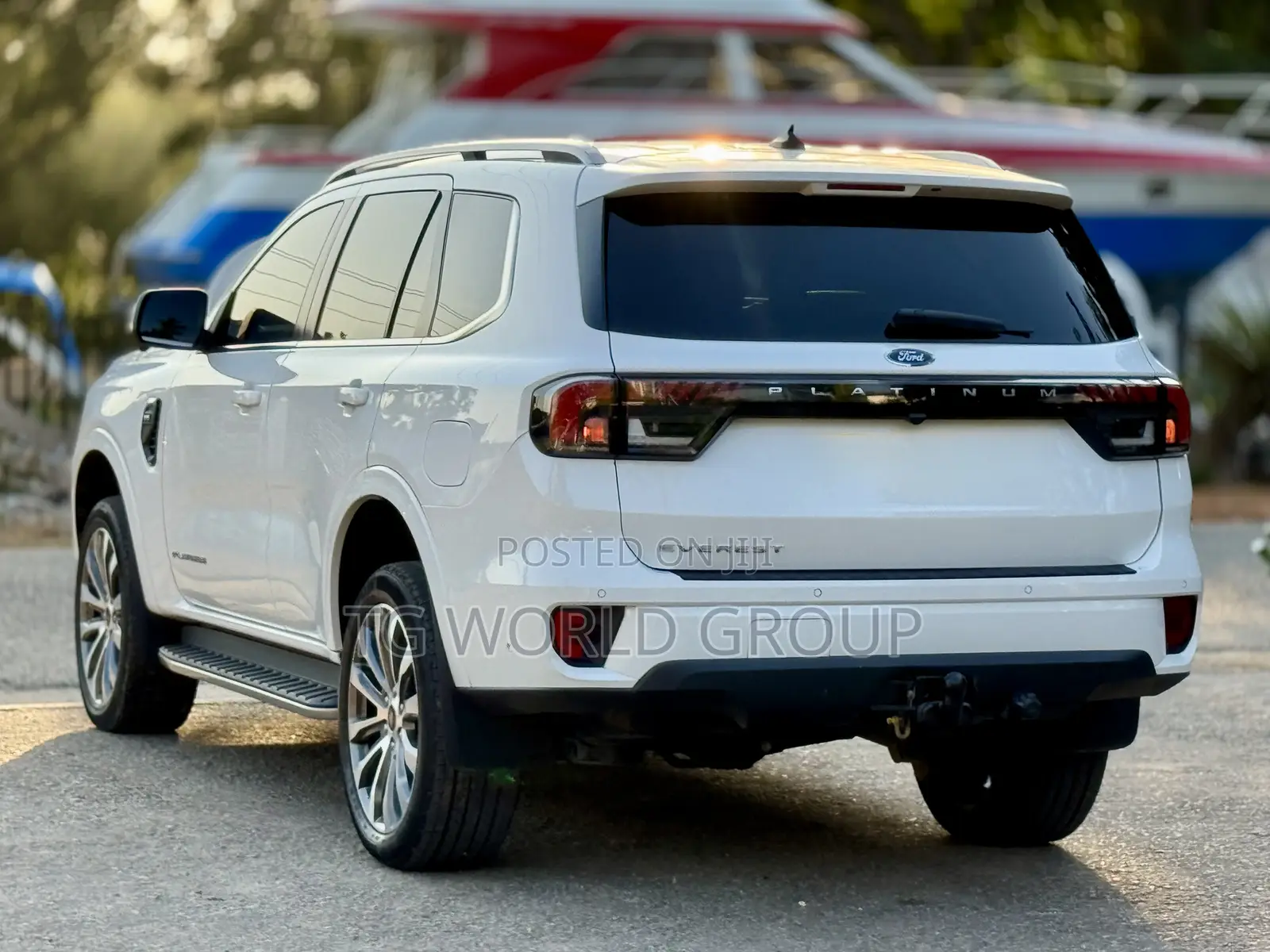 Ford Everest 2024 White