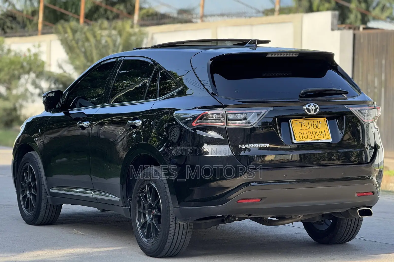 Toyota Harrier 2016 Black
