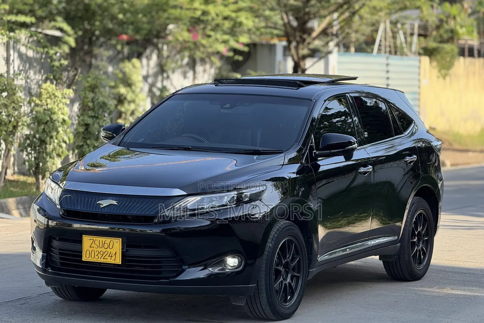 Toyota Harrier 2016 Black