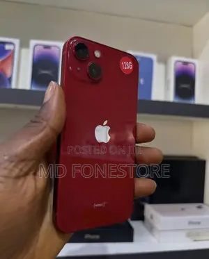 Apple iPhone 13 128 GB Red