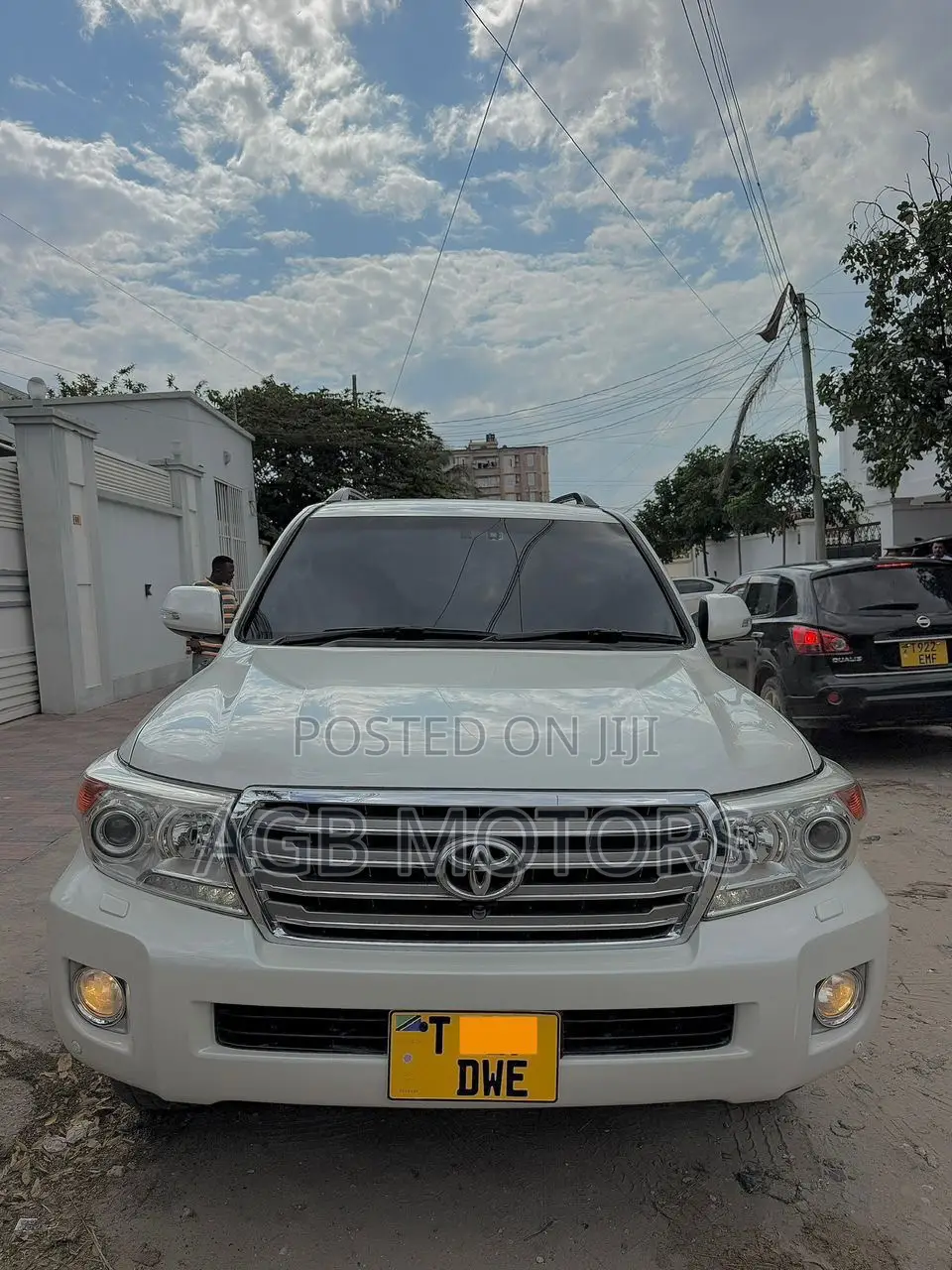 Toyota Land Cruiser 2012 White